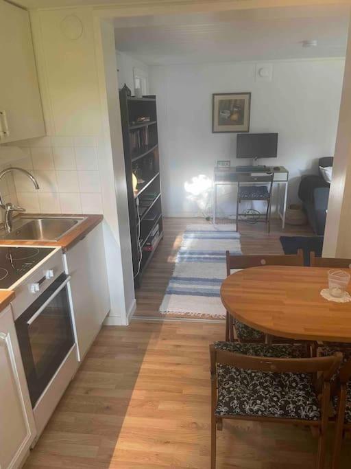 Aengelsbaecksstugan Båstad المظهر الخارجي الصورة
